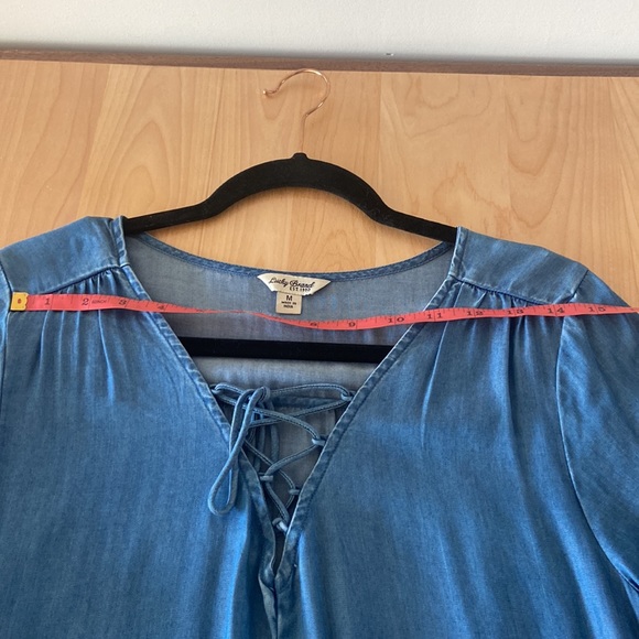 Lucky Brand jean dress. Super comfortable and light. worn once, great condition - Picture 7 of 10